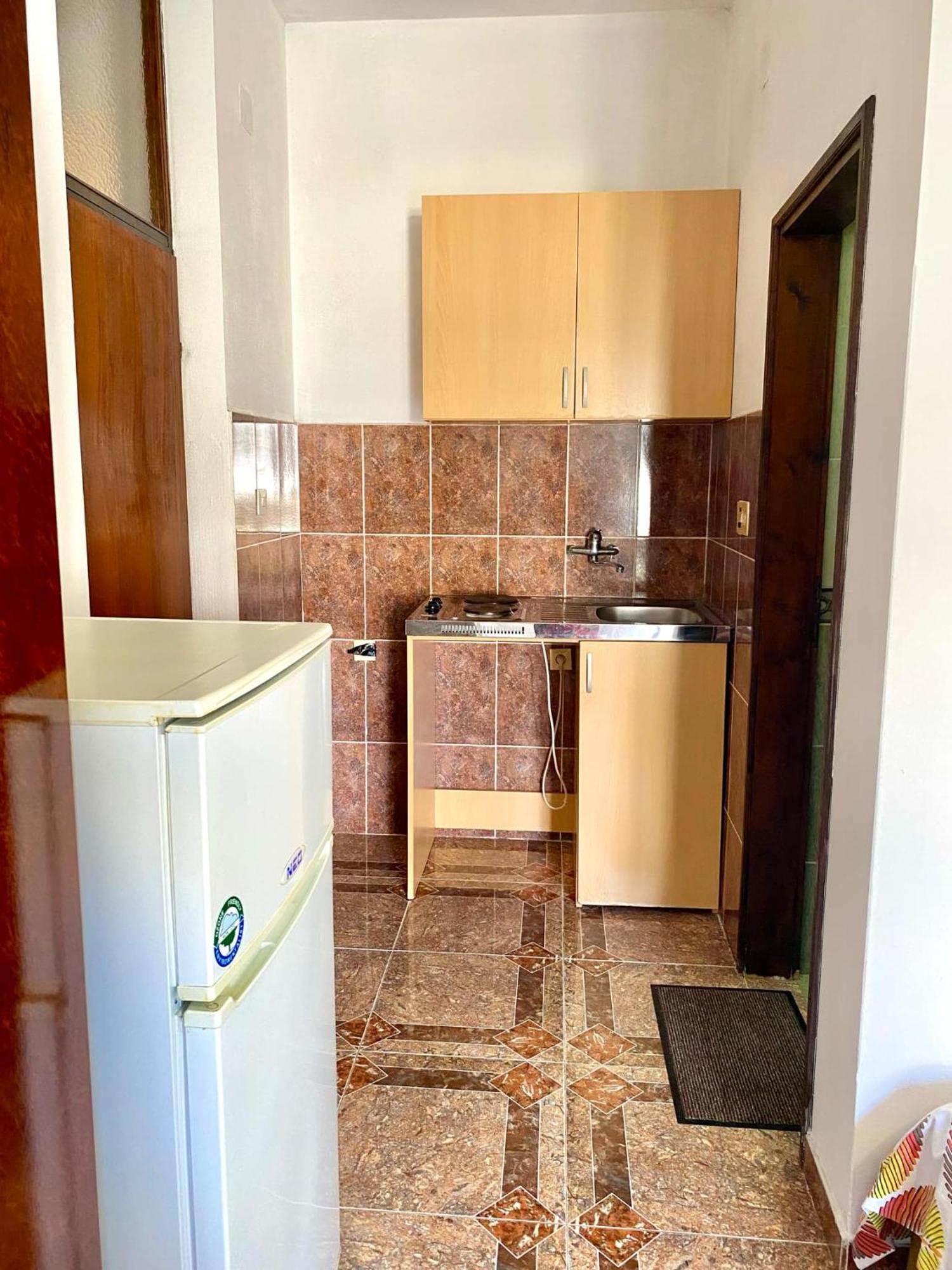 Dragovoja Lux Apartments & Rooms Улцинь Экстерьер фото
