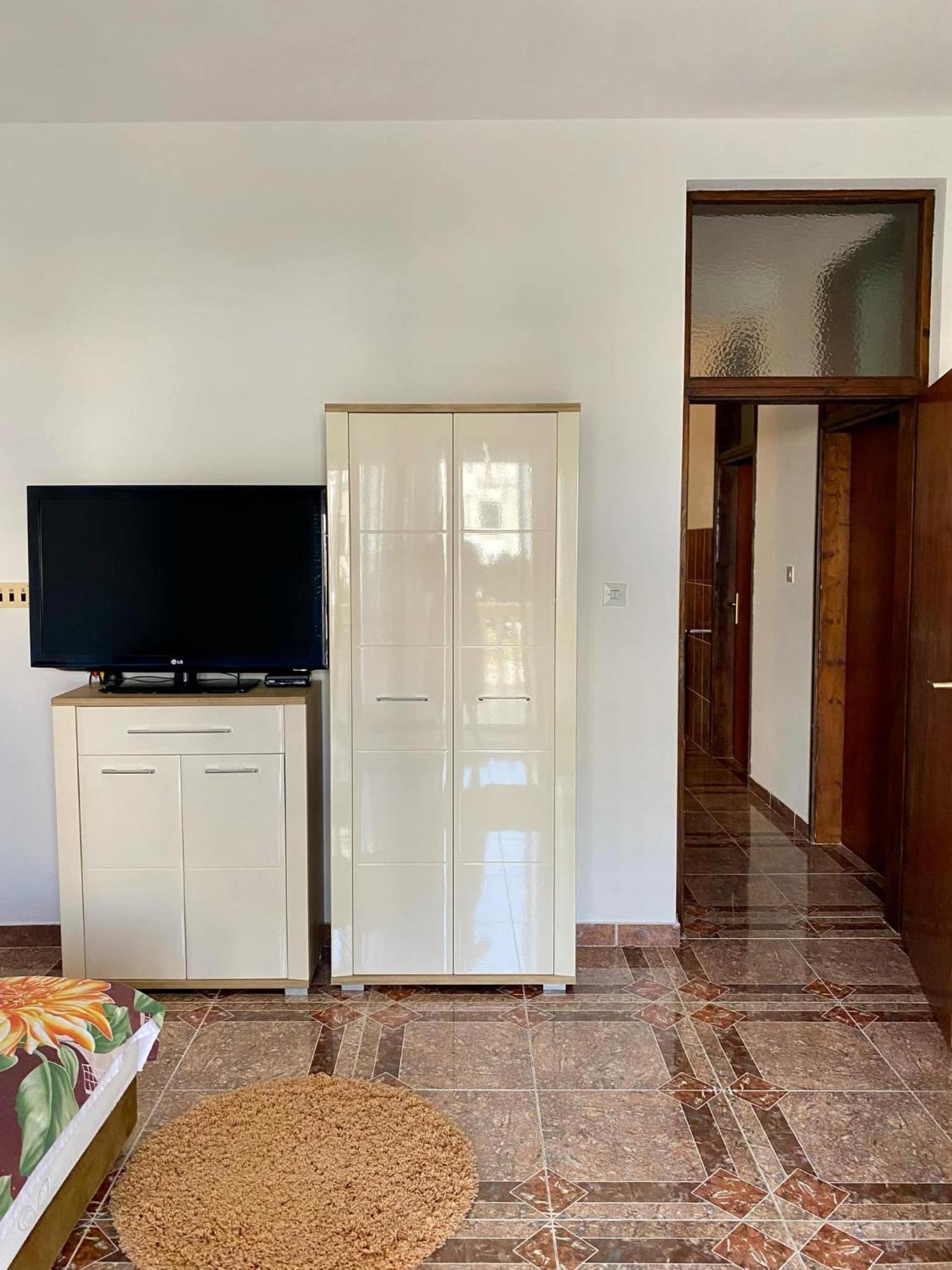 Dragovoja Lux Apartments & Rooms Улцинь Экстерьер фото