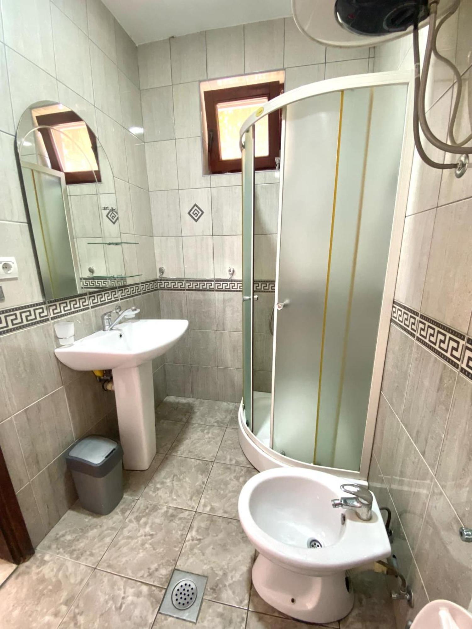 Dragovoja Lux Apartments & Rooms Улцинь Экстерьер фото