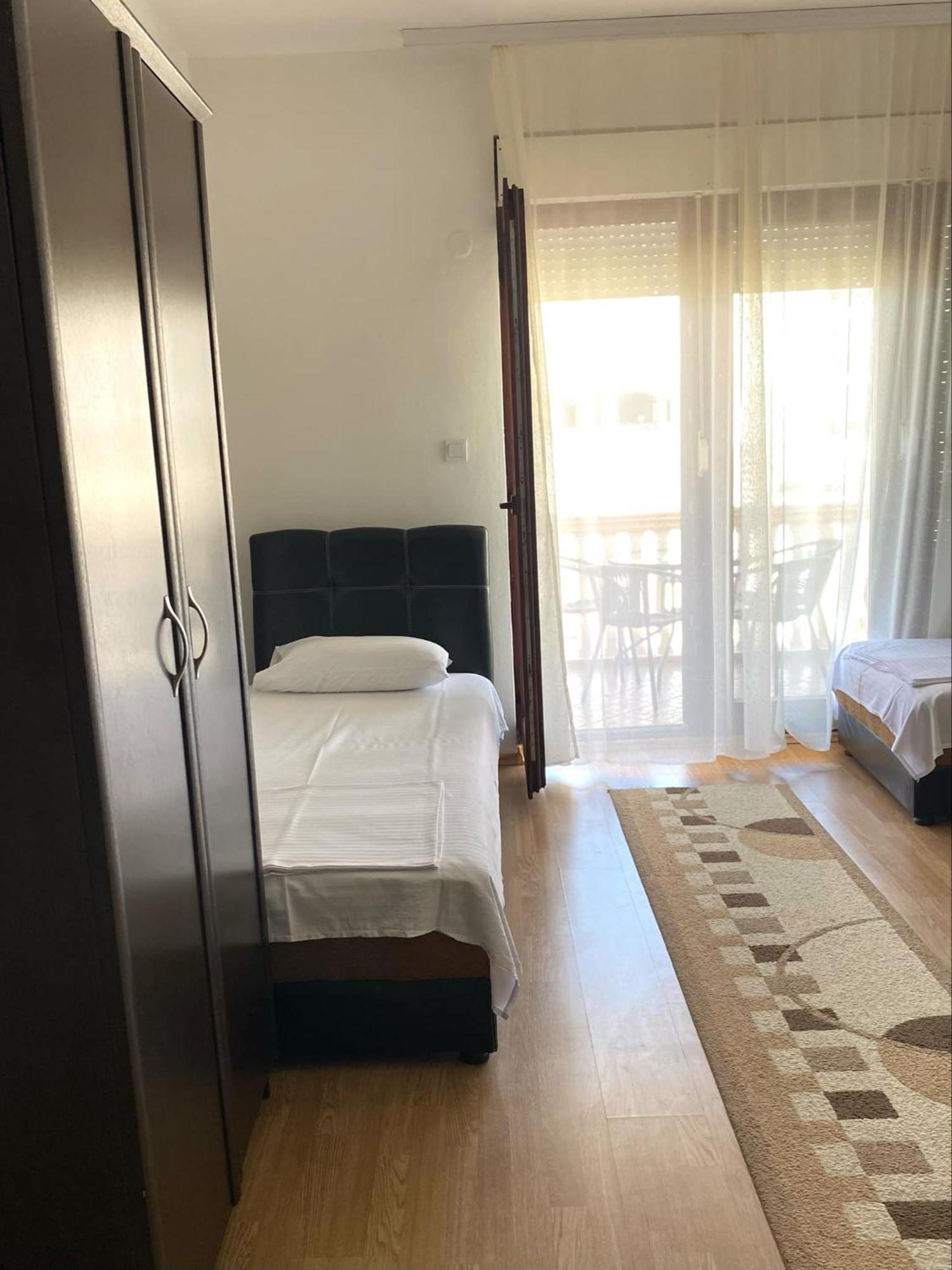 Dragovoja Lux Apartments & Rooms Улцинь Экстерьер фото
